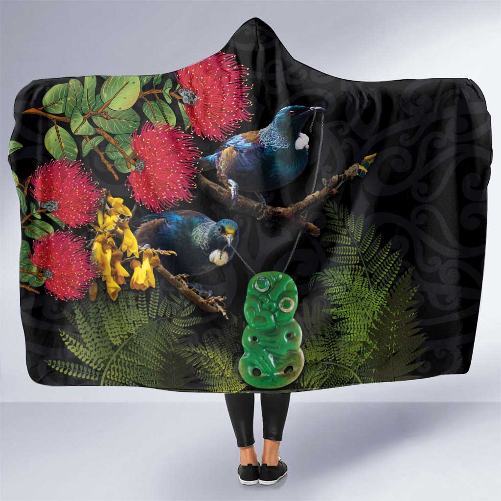 New Zealand Tui Hooded Blanket Guardians of the Hei Tiki - Maori Art and Plants