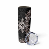 Hawaii and Philippines Together Skinny Tumbler Hibiscus Flower and Sun Badge Polynesian Pattern Grayscale LT03 - Polynesian Pride