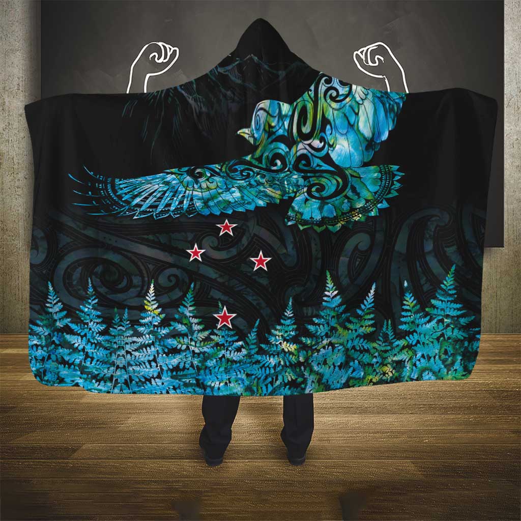 New Zealand Kea Bird Hooded Blanket Maori Tattoo and Silver Fern Paua Shell Style