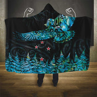 New Zealand Kea Bird Hooded Blanket Maori Tattoo and Silver Fern Paua Shell Style