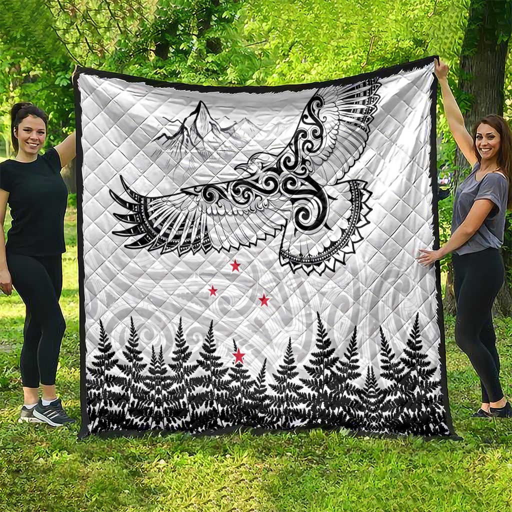 New Zealand Kea Bird Quilt Maori Tattoo and Silver Fern White Color LT03 - Polynesian Pride