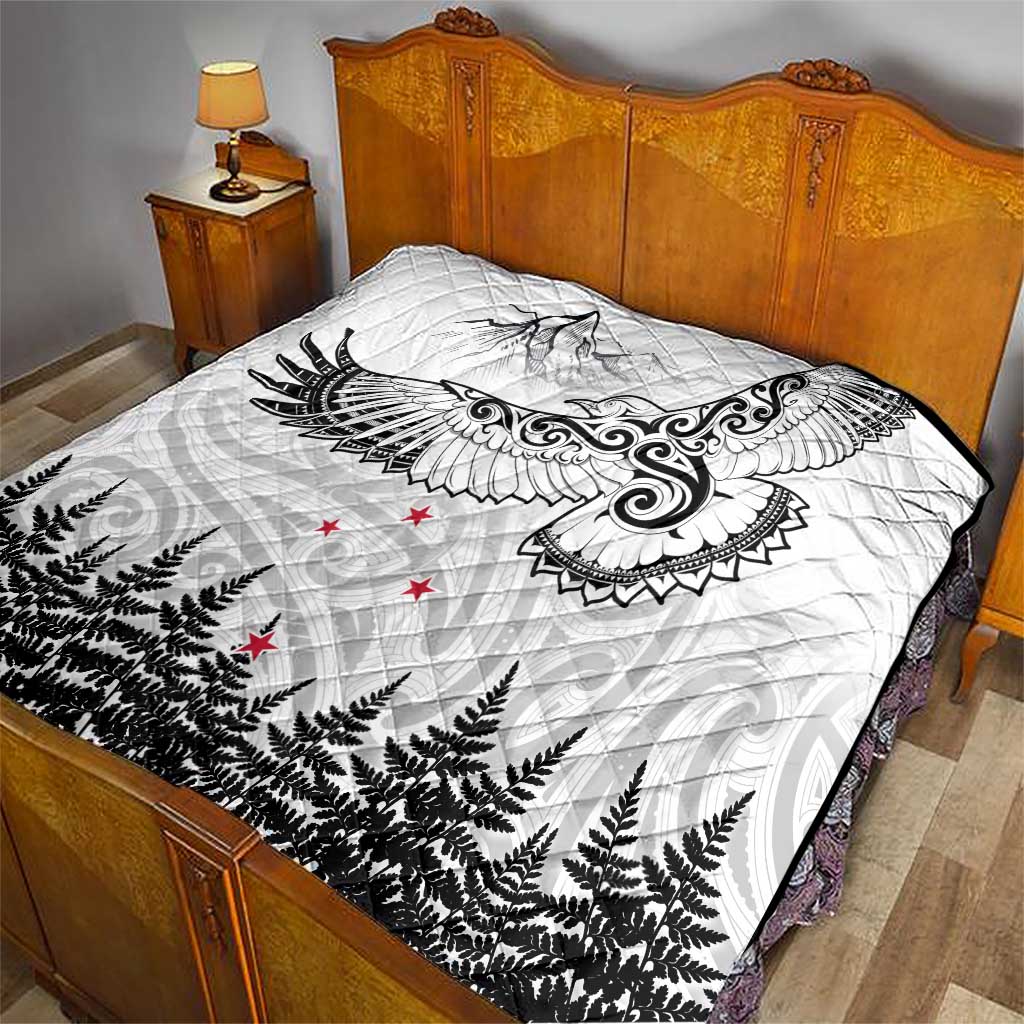 New Zealand Kea Bird Quilt Maori Tattoo and Silver Fern White Color LT03 - Polynesian Pride