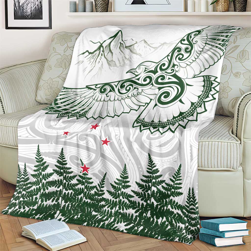 New Zealand Kea Bird Blanket Maori Tattoo and Silver Fern Green Color