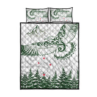 New Zealand Kea Bird Quilt Bed Set Maori Tattoo and Silver Fern Green Color