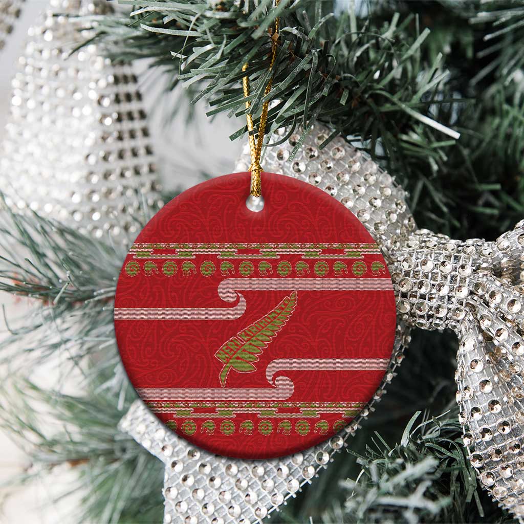 New Zealand Christmas Ceramic Ornament Meri Kirihimete Silver Fern Knit Style Green Color - Polynesian Pride