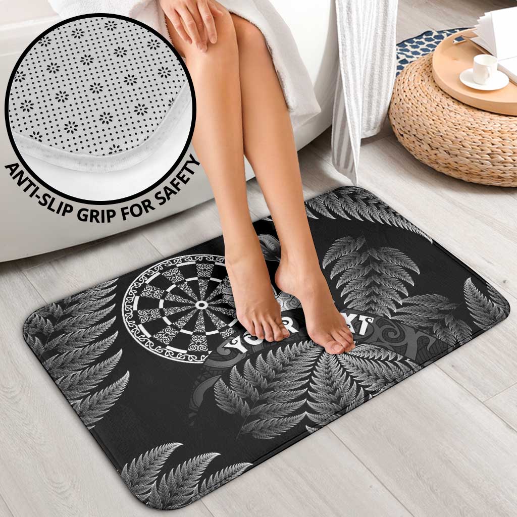 Personalised New Zealand Aotearoa Darts Masters Bathroom Set Silver Fern and Maori Spirit - Polynesian Pride