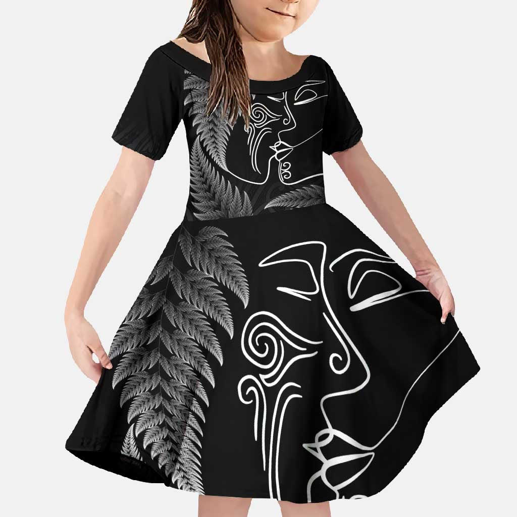 New Zealand Valentine's Day Family Matching Summer Maxi Dress and Hawaiian Shirt Silver Fern and Line Art Love Couple LT03 Daughter's Dress Black - Polynesian Pride