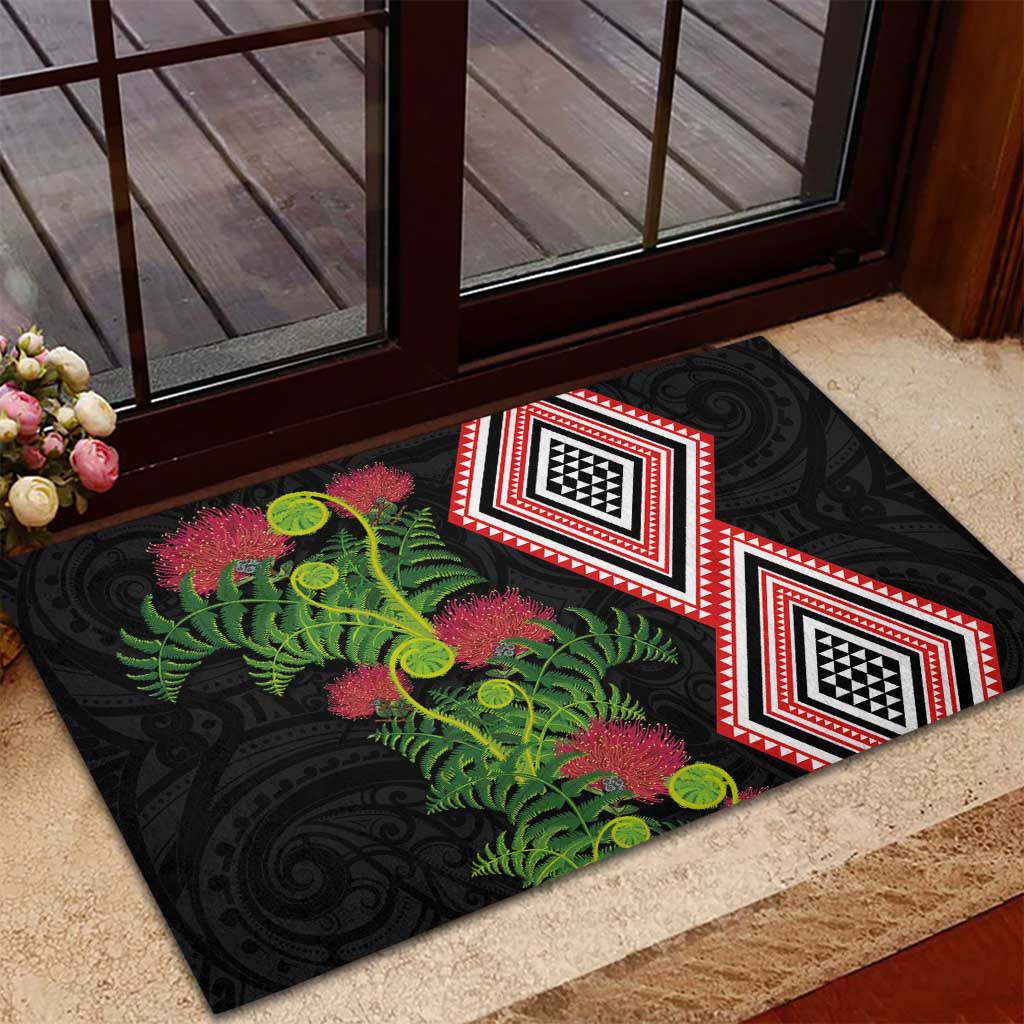 Aotearoa Tukutuku Motif Rubber Doormat Pohutukawa and Fern Leaves LT03 - Polynesian Pride