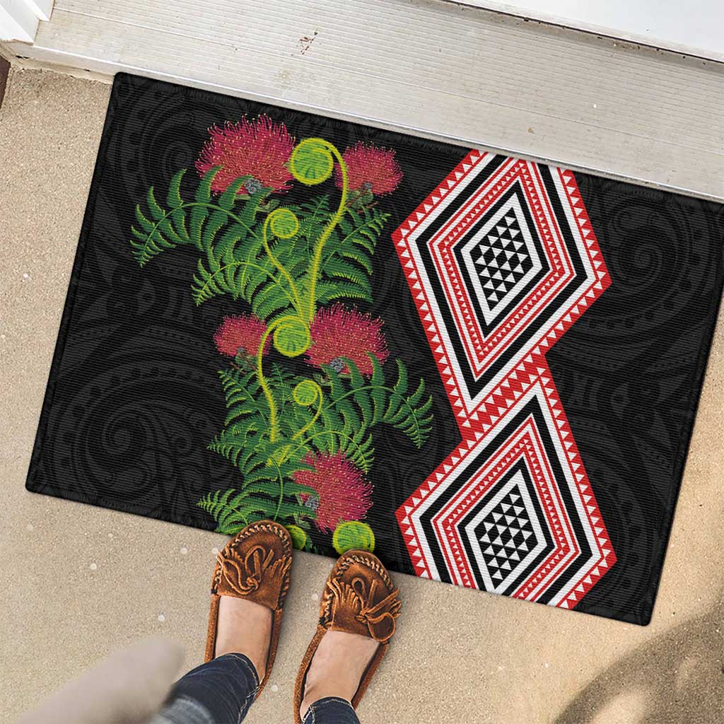 Aotearoa Tukutuku Motif Rubber Doormat Pohutukawa and Fern Leaves LT03 - Polynesian Pride