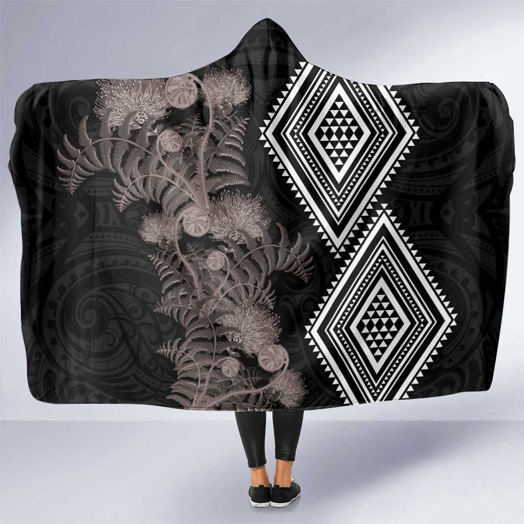 Aotearoa Tukutuku Motif Hooded Blanket Pohutukawa and Fern Leaves Grayscale Color