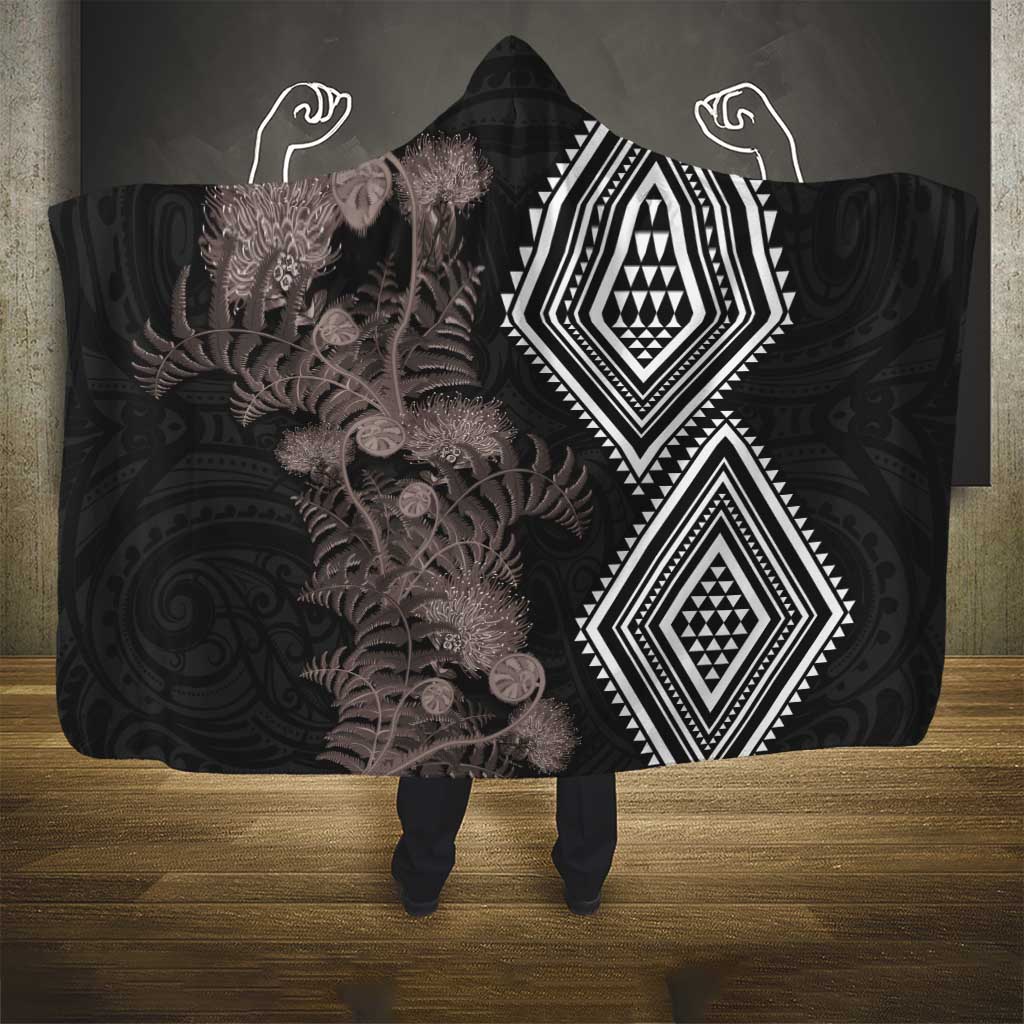 Aotearoa Tukutuku Motif Hooded Blanket Pohutukawa and Fern Leaves Grayscale Color
