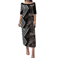 Aotearoa Tukutuku Motif Puletasi Pohutukawa and Fern Leaves Grayscale Color