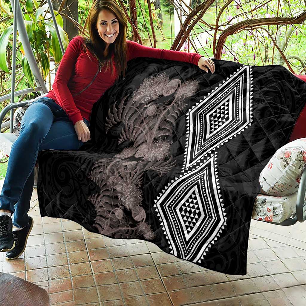 Aotearoa Tukutuku Motif Quilt Pohutukawa and Fern Leaves Grayscale Color LT03 - Polynesian Pride