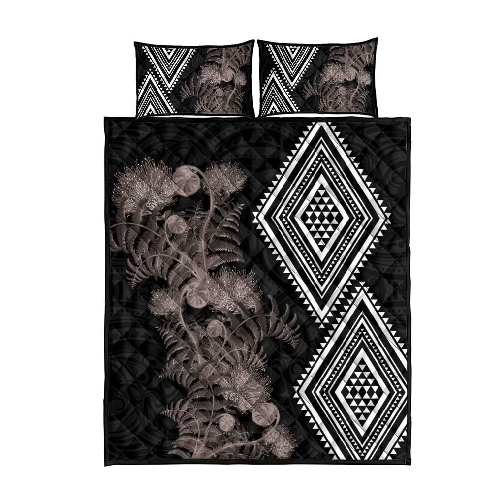 Aotearoa Tukutuku Motif Quilt Bed Set Pohutukawa and Fern Leaves Grayscale Color