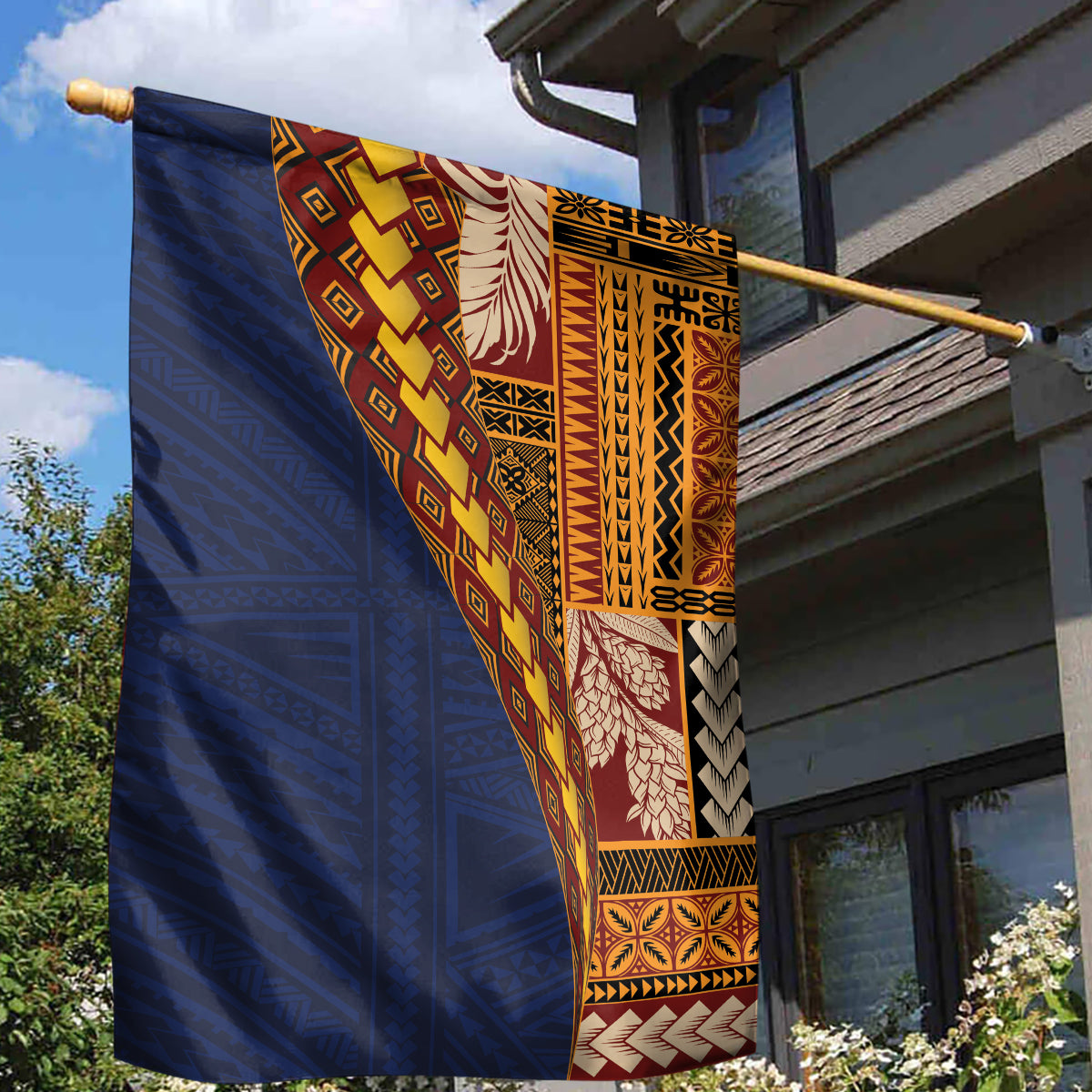 Samoa Siapo Motif Half Style Garden Flag Colorful Version