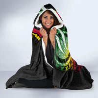 Personalised Vanuatu 44th Anniversary Hooded Blanket Boars Tusk and Melanesian Warrior Indipendens Dei
