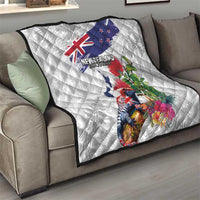 New Zealand Christmas Quilt Meri Kirihimete-Tuatara and Pohutukawa White Color