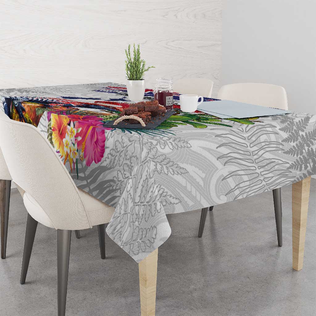 New Zealand Christmas Tablecloth Meri Kirihimete-Tuatara and Pohutukawa White Color