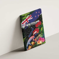 New Zealand Christmas Canvas Wall Art Meri Kirihimete-Tuatara and Pohutukawa Black Color