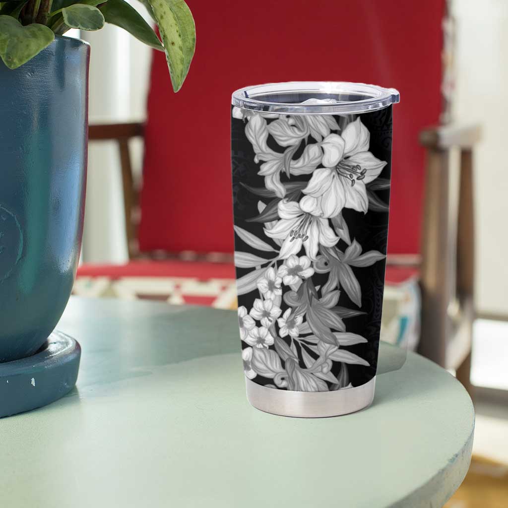 Hawaii Tropical Leaves and Flowers Tumbler Cup Tribal Polynesian Pattern Black White Style