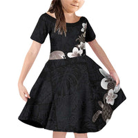 Hawaiian Plumeria and Turtle Family Matching Off Shoulder Short Dress and Hawaiian Shirt with Polynesian Tribal Art Pattern Grayscale Color