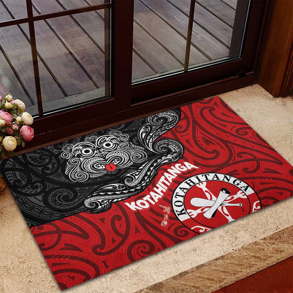 Maori Kotahitanga Rubber Doormat Aotearoa Spirit with Maori Mask and Polynesian Art Tattoo LT03 - Polynesian Pride
