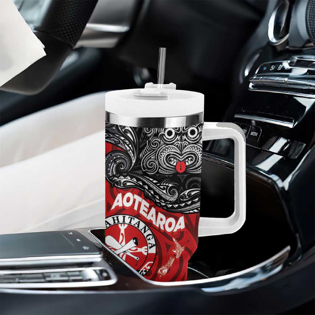 Maori Kotahitanga Tumbler With Handle Aotearoa Spirit with Maori Mask and Polynesian Art Tattoo LT03