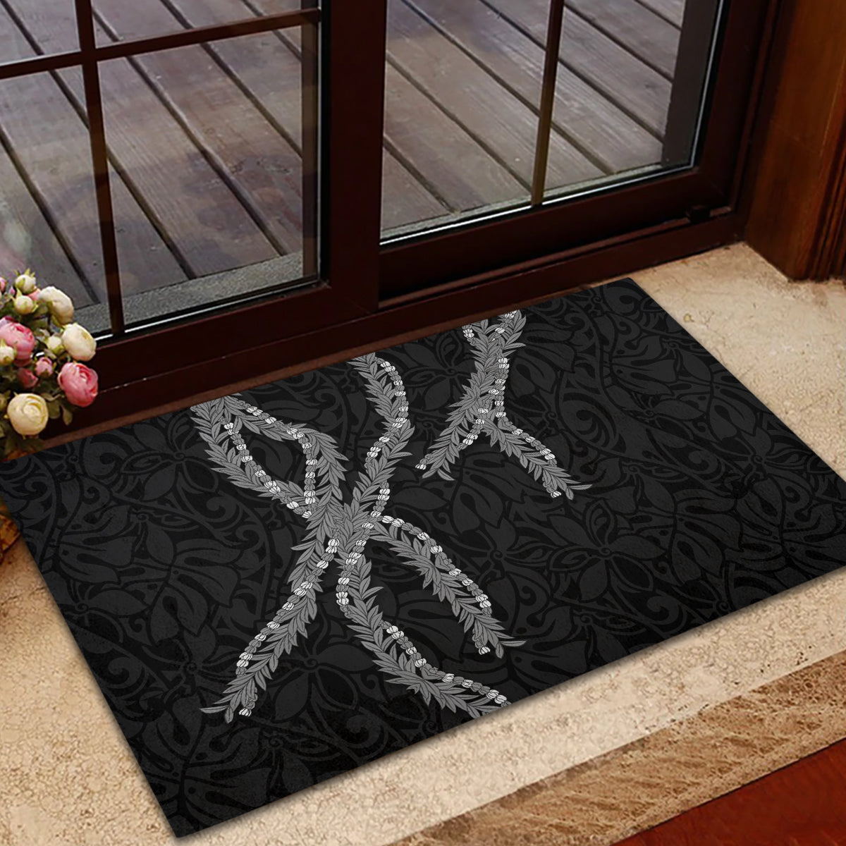 Hawaii Maile Lei Rubber Doormat Aloha Grayscale Color
