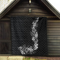 Hawaii Tropical Flowers and Leaves Quilt Tapa Pattern Grayscale Mode