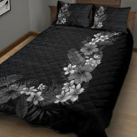 Hawaii Tropical Flowers and Leaves Quilt Bed Set Tapa Pattern Grayscale Mode