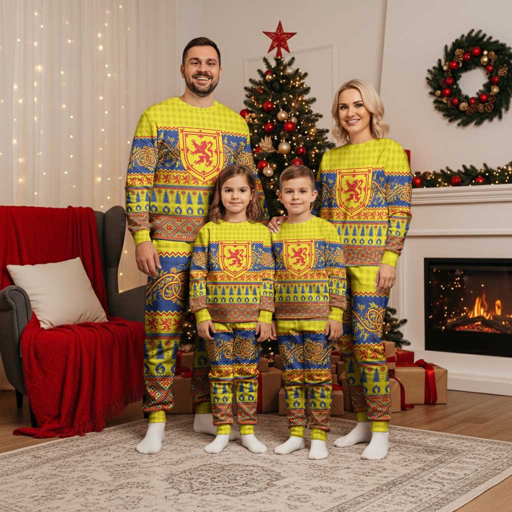 Scottish Christmas Pajama Set Scotland Thistle and Celtic Knot Yellow-Red Color - Polynesian Pride