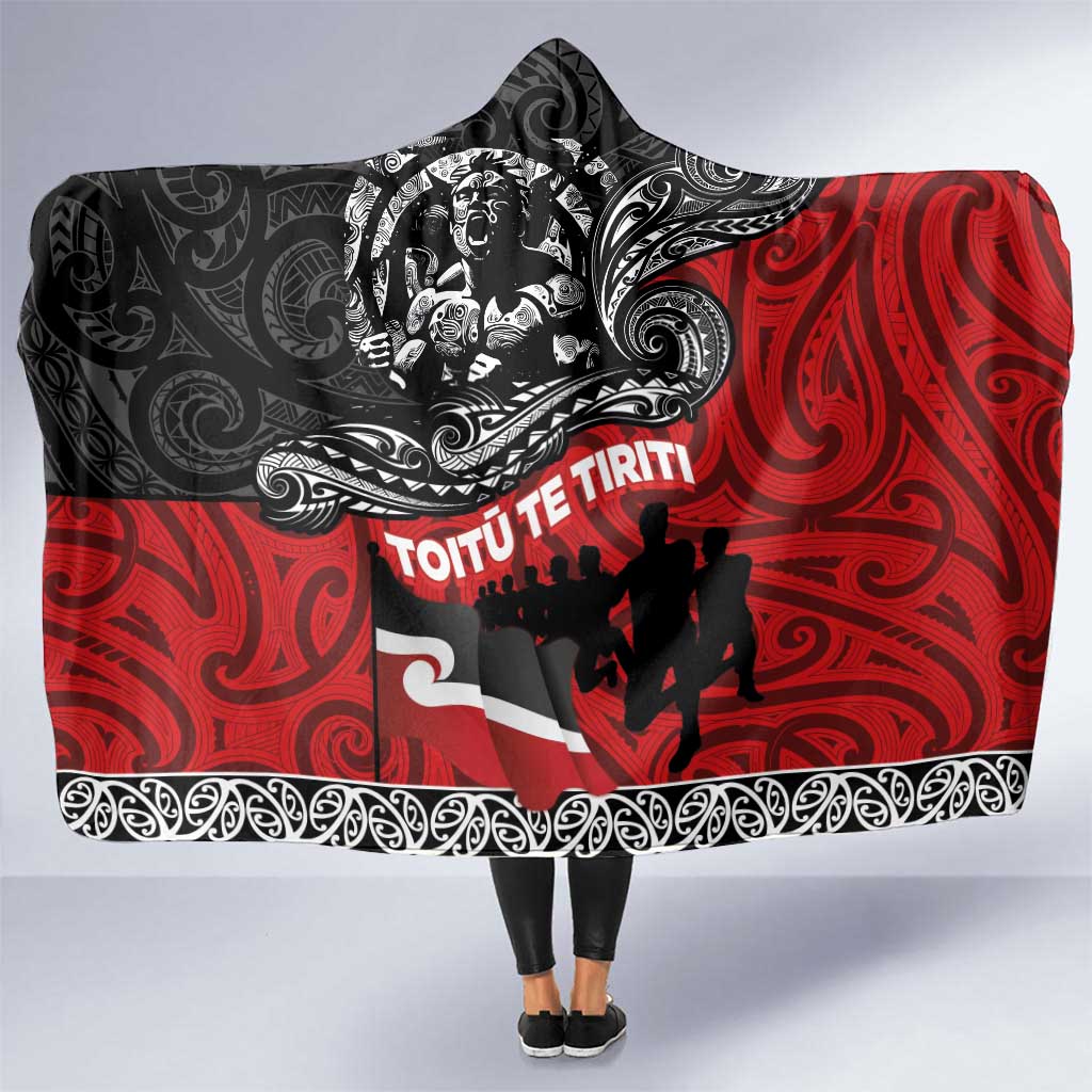 Aotearoa Toitu Te Tiriti Hooded Blanket Honoring Te Tiriti o Waitangi Maori Haka