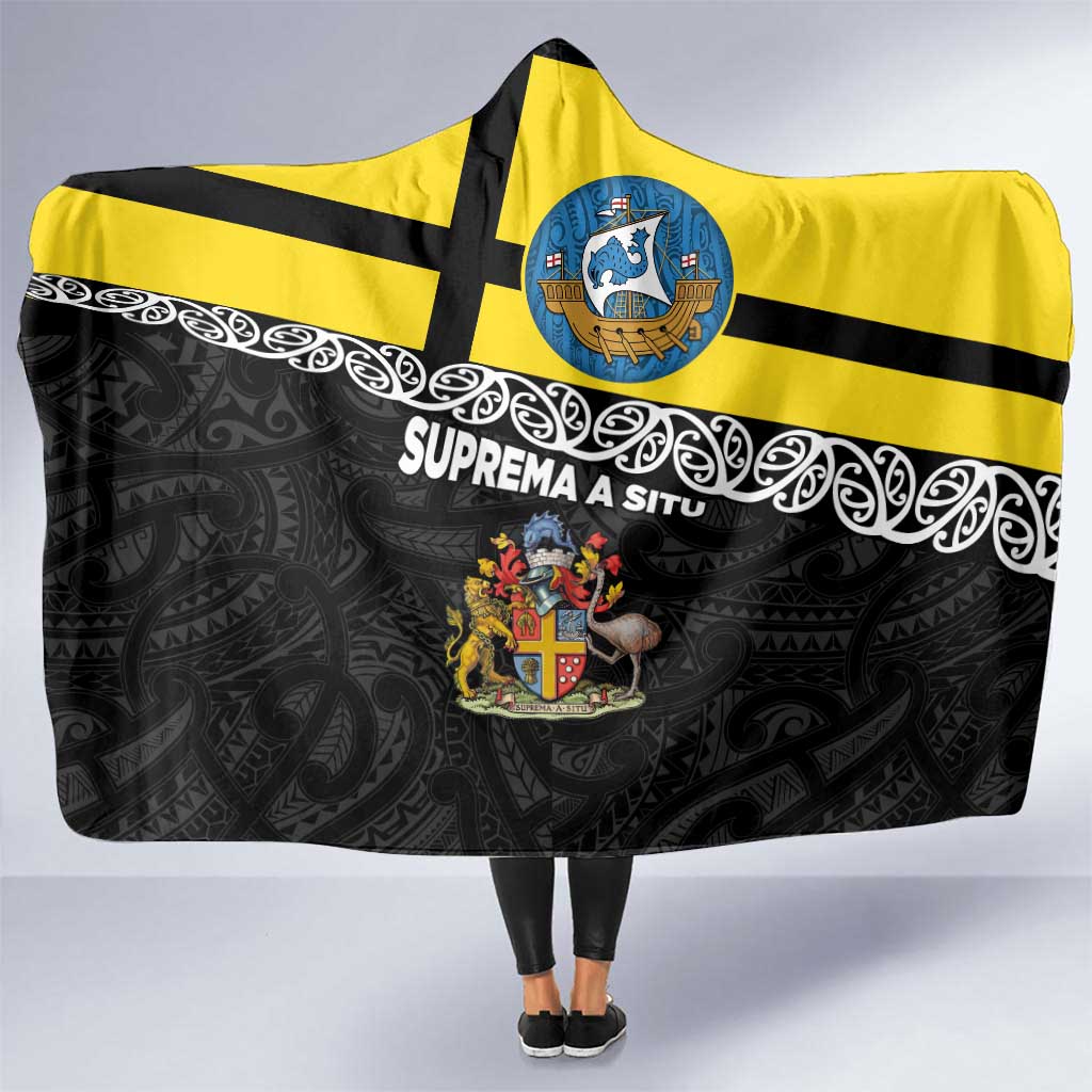 New Zealand Wellington Hooded Blanket The Capital's Emblems Flag and Koru Art