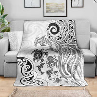New Zealand Sea Animals with Maori Tribal Tattoo Blanket White Color LT03 - Polynesian Pride