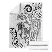 New Zealand Sea Animals with Maori Tribal Tattoo Blanket White Color LT03 - Polynesian Pride