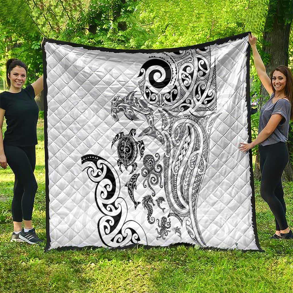 New Zealand Sea Animals with Maori Tribal Tattoo Quilt White Color LT03 - Polynesian Pride