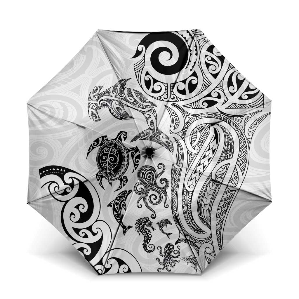 New Zealand Sea Animals with Maori Tribal Tattoo Umbrella White Color LT03 One Size Folded 11.42 inch Opened Diameter 37.4 inch White - Polynesian Pride