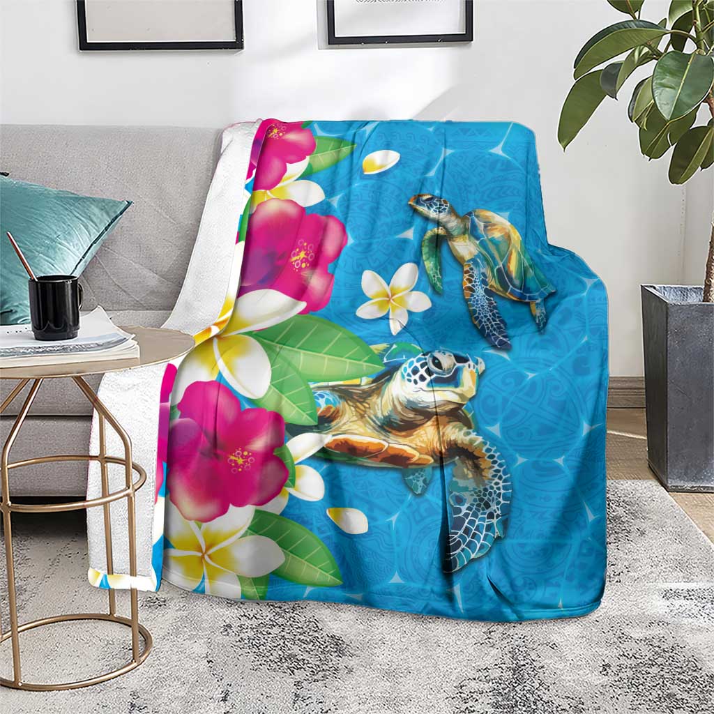 Hawaiian Tropical Flower and Honu Under Blue Water Blanket