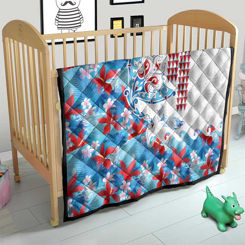 Hawaiian Tribal Manta Ray Quilt Kakau Tattoo and Flowers Surfing Waves Pattern Ocean Color