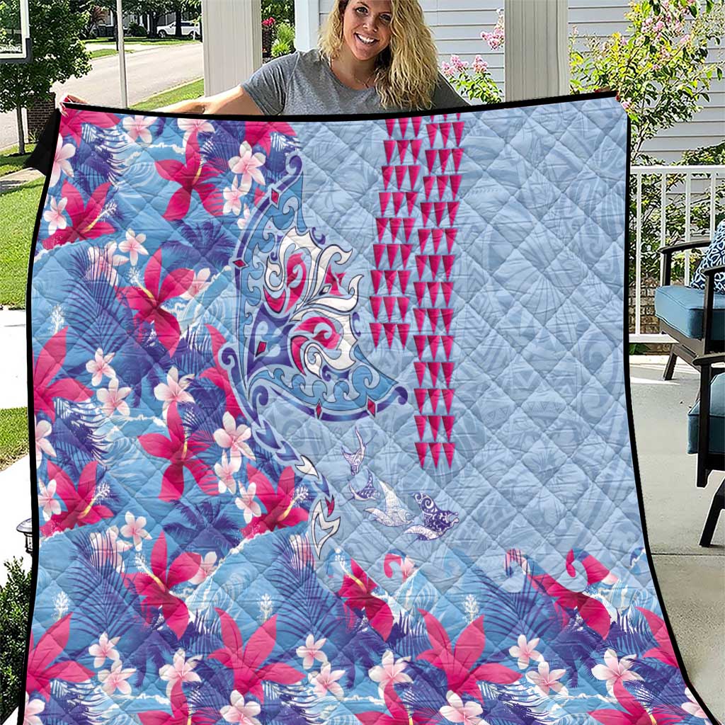 Hawaiian Tribal Manta Ray Quilt Kakau Tattoo and Flowers Surfing Waves Pattern Soft Color