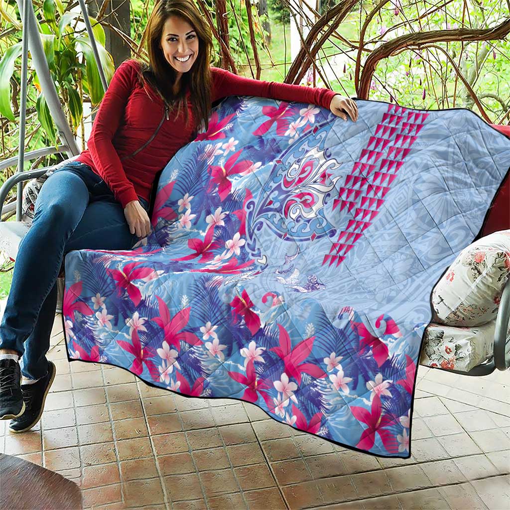 Hawaiian Tribal Manta Ray Quilt Kakau Tattoo and Flowers Surfing Waves Pattern Soft Color