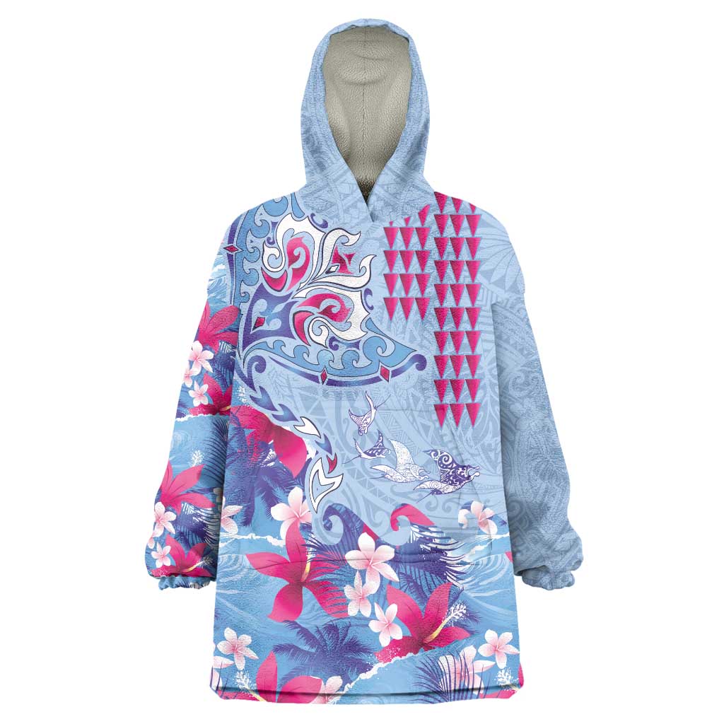 Hawaiian Tribal Manta Ray Wearable Blanket Hoodie Kakau Tattoo and Flowers Surfing Waves Pattern Soft Color LT03 One Size Multicolor - Polynesian Pride