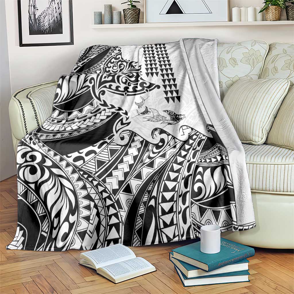 Hawaiian Tribal Manta Ray Blanket Kakau Tattoo and Polynesian Art Motif Pattern LT03 Multicolor - Polynesian Pride
