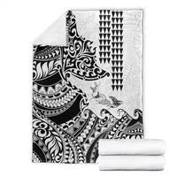 Hawaiian Tribal Manta Ray Blanket Kakau Tattoo and Polynesian Art Motif Pattern LT03 - Polynesian Pride