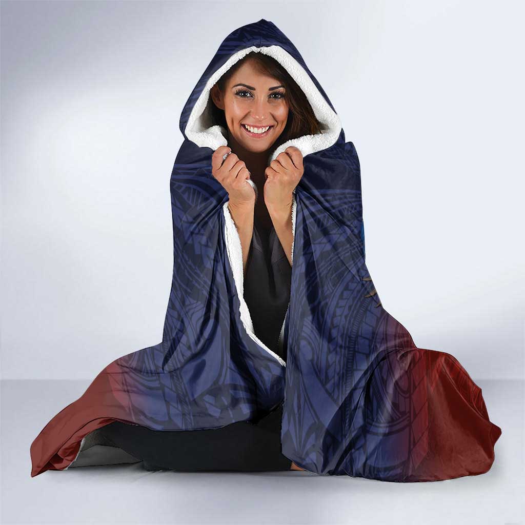 American Samoa Fautasi Hooded Blanket Pago Pago Aeto and Iseula o le Moana of Fagatogo Red-Blue LT03 - Polynesian Pride