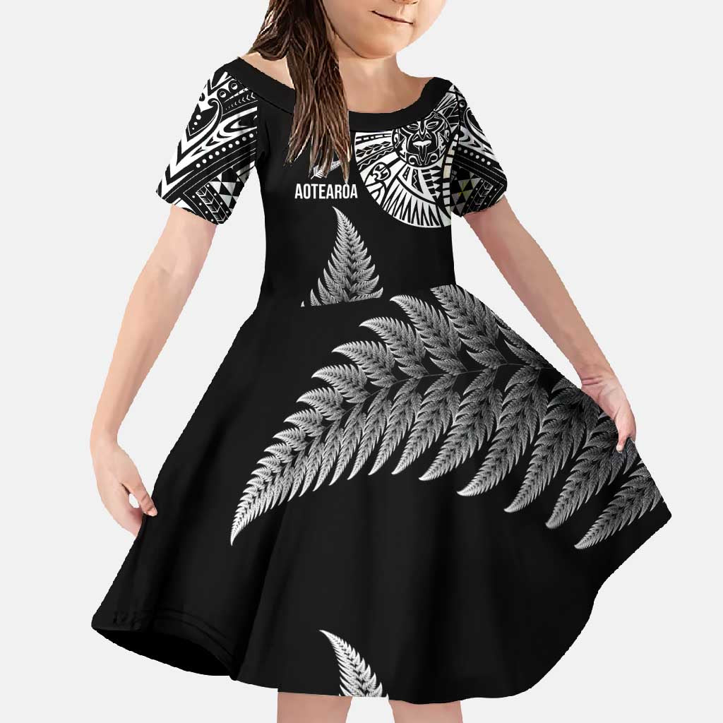 Personalised New Zealand Maori Art Tattoo and Silver Fern Family Matching Off Shoulder Maxi Dress and Hawaiian Shirt LT03 Daughter's Dress Black - Polynesian Pride