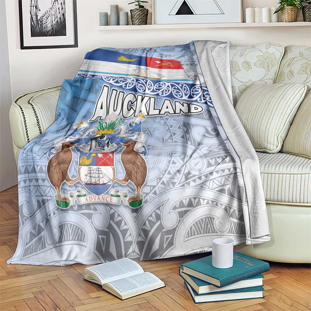 New Zealand Auckland Blanket Auckland's Flag and Coat of Arms - Koru Art Maori Pattern