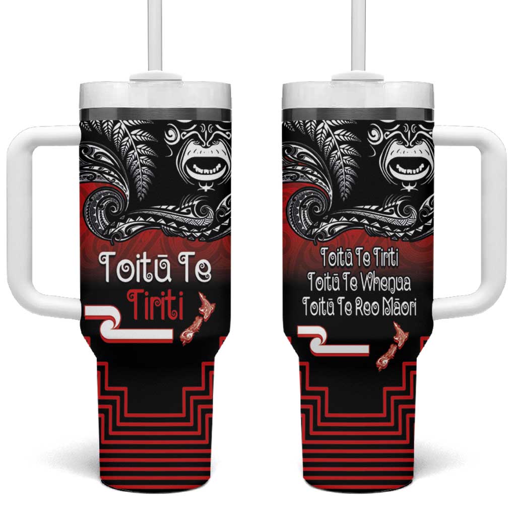 Aotearoa Toitu Te Tiriti Tumbler With Handle New Zealand Honour the Treaty - Fight Together LT03 One Size: 40 oz Red - Polynesian Pride