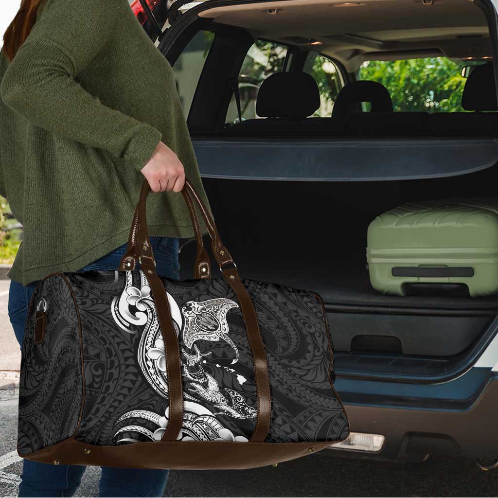 Hawaiian Manta Rays Travel Bag Tribal Hibiscus Polynesian Tattoos Black Color - Polynesian Pride