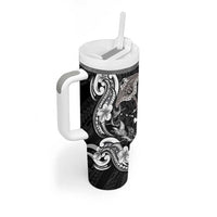 Hawaiian Manta Rays Tumbler With Handle Tribal Hibiscus Polynesian Tattoos Black Color - Polynesian Pride
